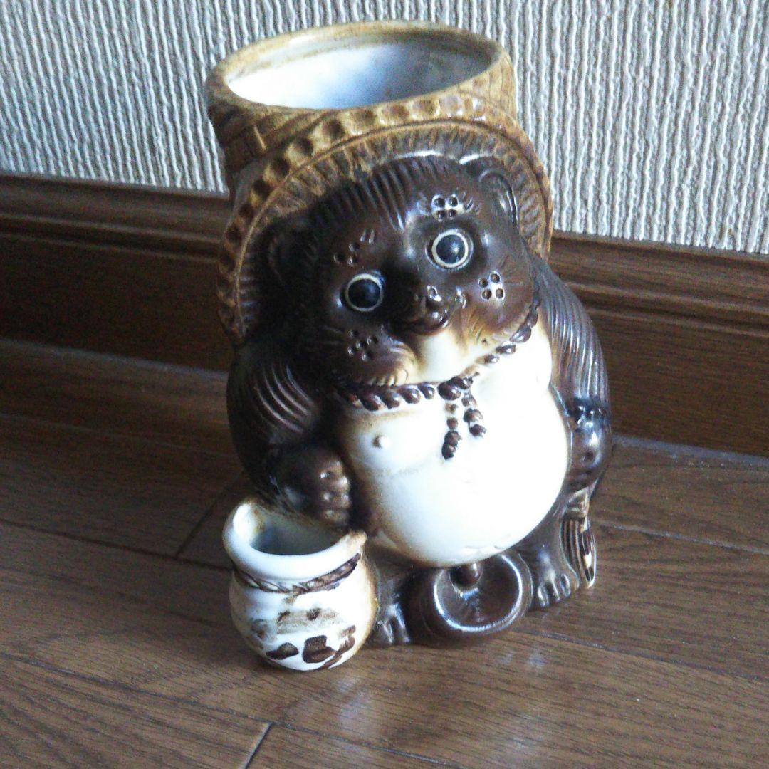 信楽焼たぬき置物