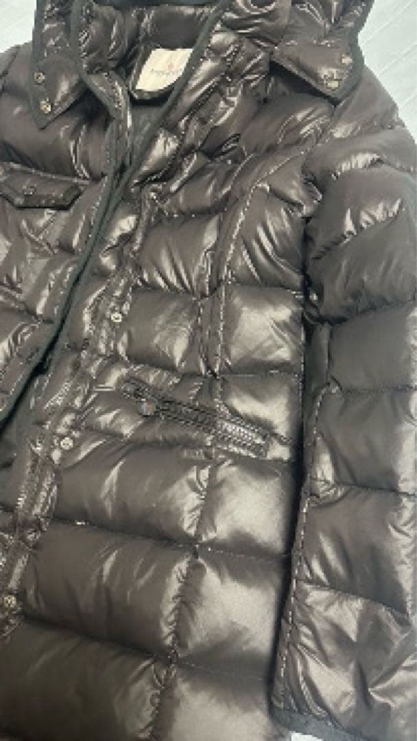 MONCLER 黒 ダウンジャケット フード付き　サイズ2