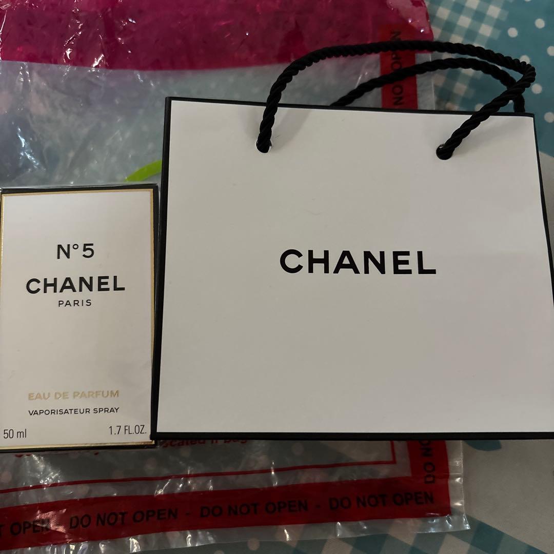 新品未開封シャネル香水CHANEL N°5 Eau de Parfum50ml