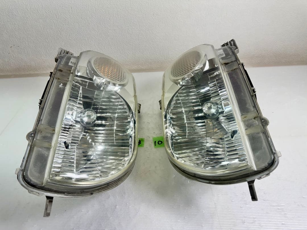 美品 ポルテ　NNP11　NHP1　前期　ヘッドライト　左右