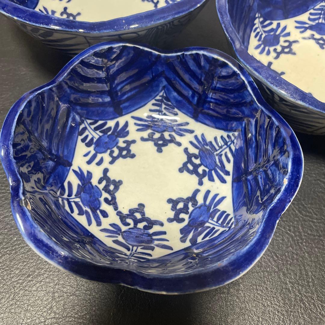 古伊万里　花形皿 深鉢　3枚セット 木箱付き　染付　深鉢　ベロ藍　大中小