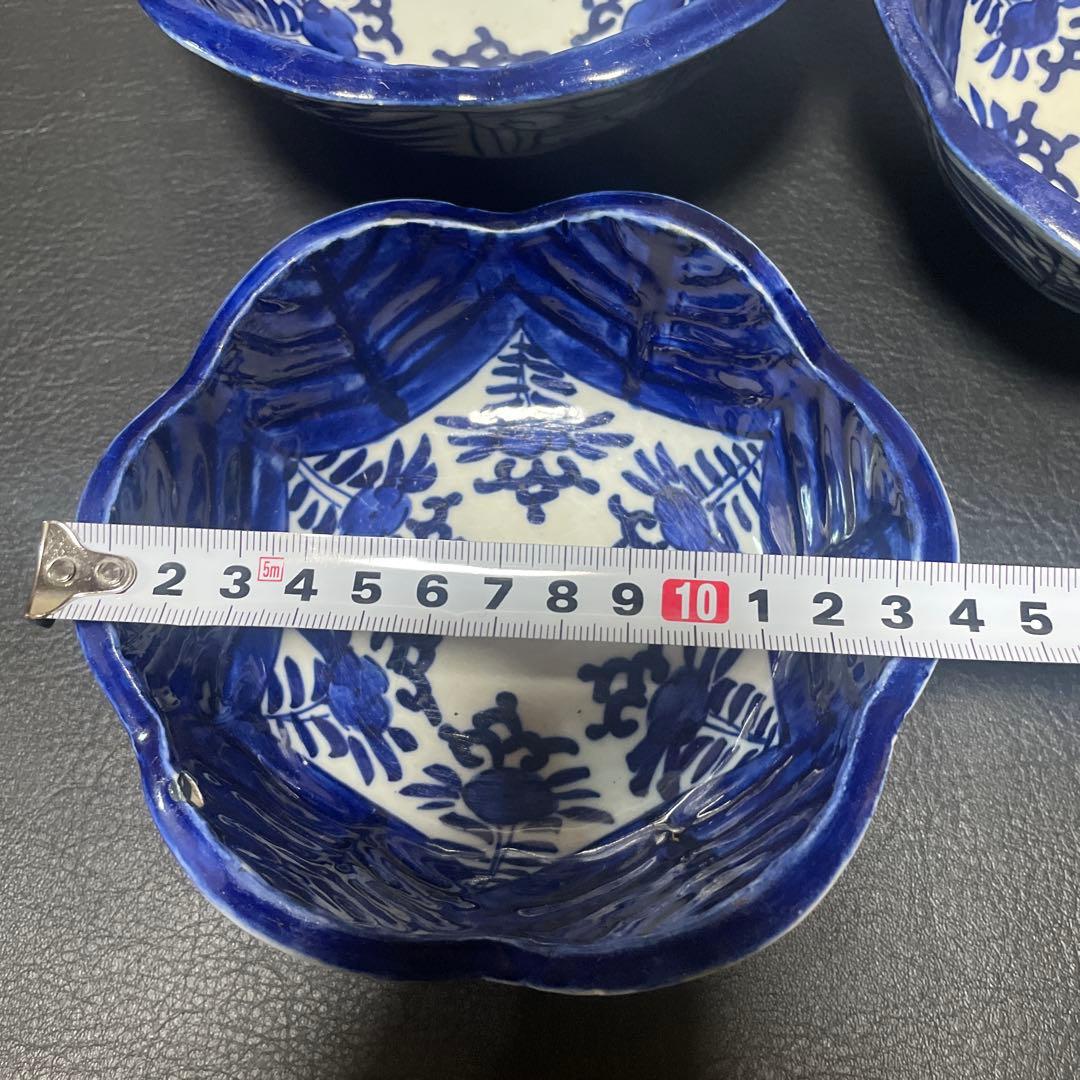 古伊万里　花形皿 深鉢　3枚セット 木箱付き　染付　深鉢　ベロ藍　大中小