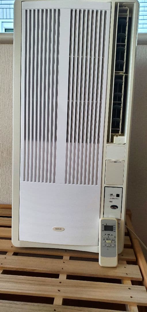 コイズミ ルームエアコン 窓