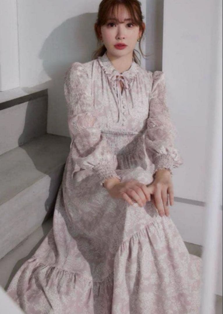 ワンピース Herlipto winter floral long sleeve dress