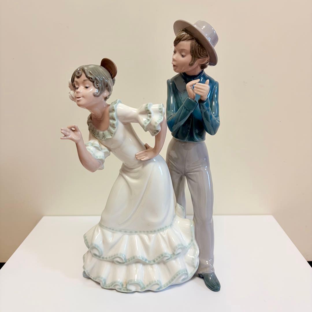 リヤドロNAO カップルフィギュリン【欠けあり】