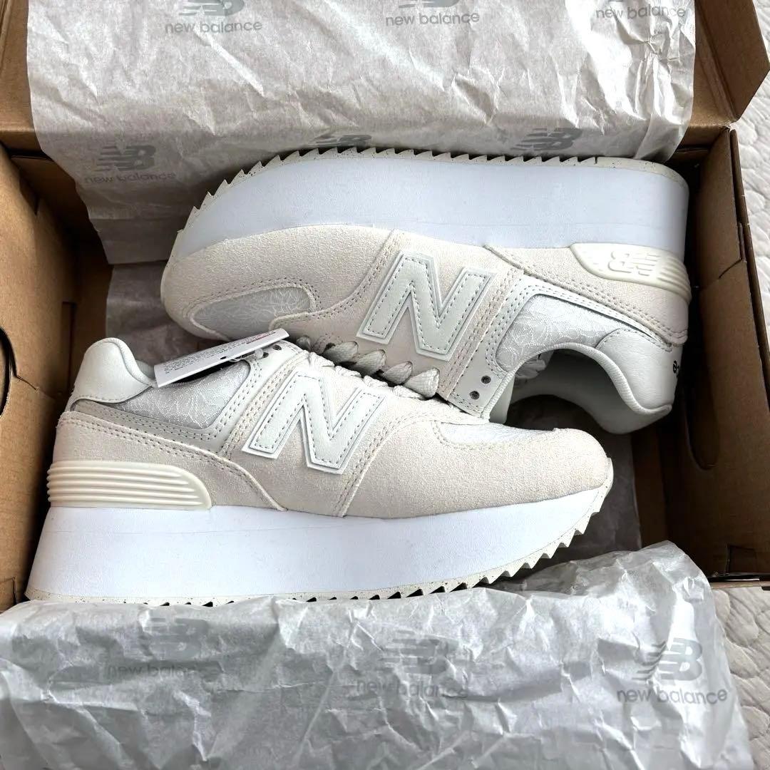 ニューバランス レディース WL574Z 574+ 23.5 新品　厚底