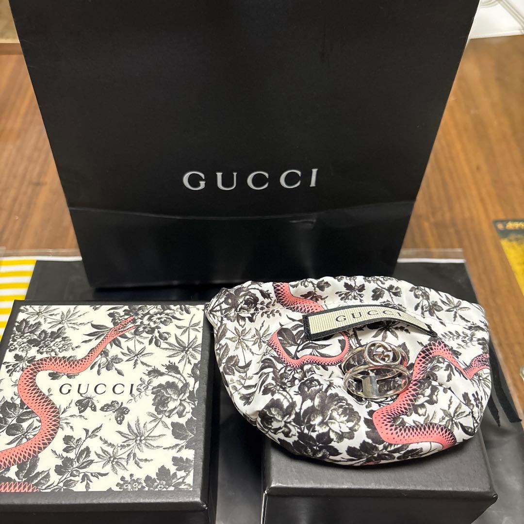 GUCCI ダブルGロゴ シルバーリング