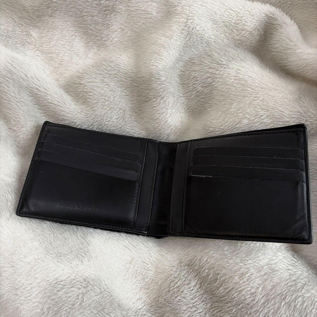 黒 レザー 二つ折り財布 ジッパー付き