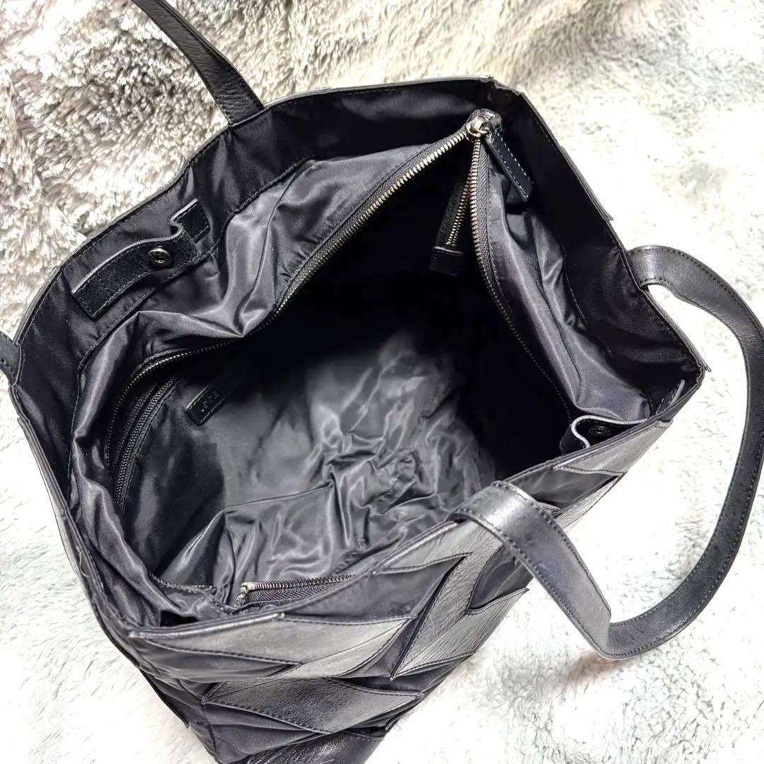 イッセイミヤケ/ISSEYMIYAKE⭐︎トートバッグ レザー ナイロン A4 革