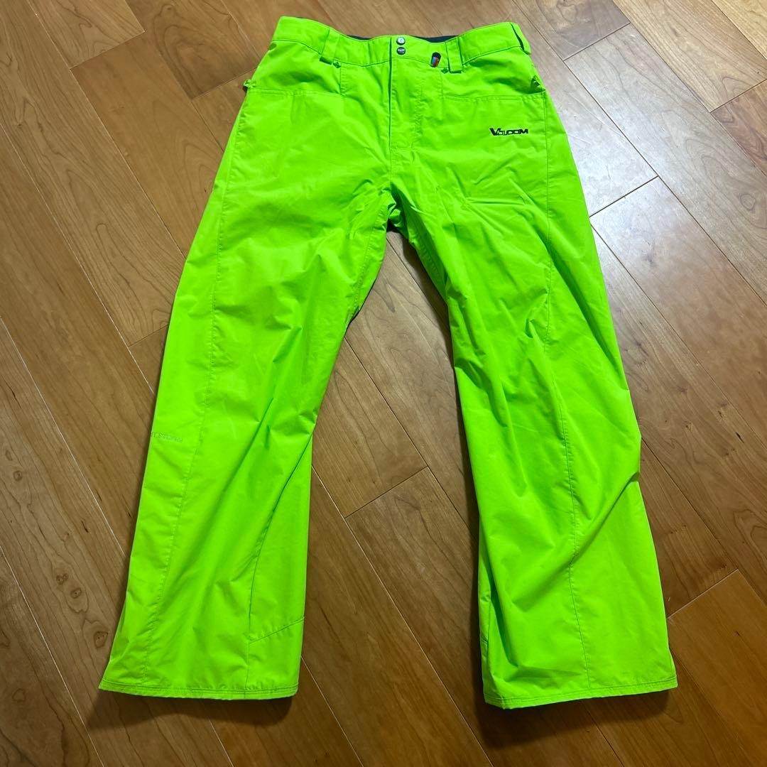 ボルコム　VOLCOM スノーボードパンツ　メンズMサイズ