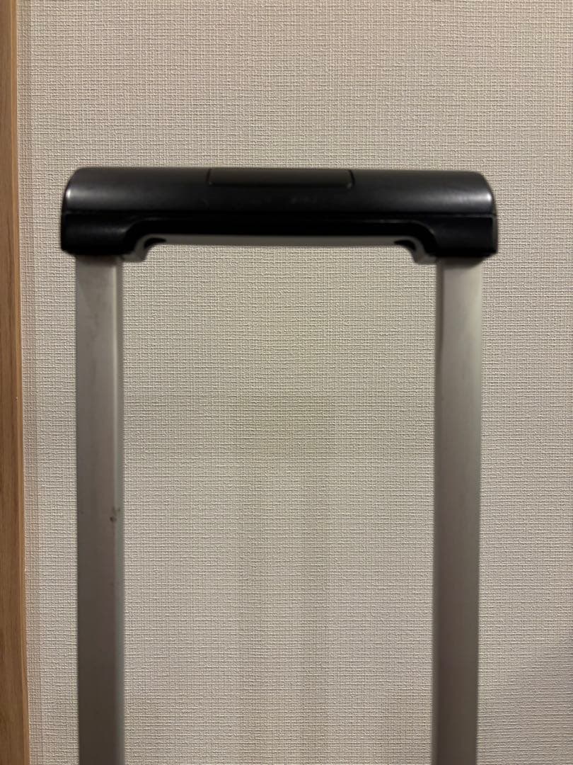 RIMOWA リモワ キャリー スーツケース ESSENTIAL CABIN S