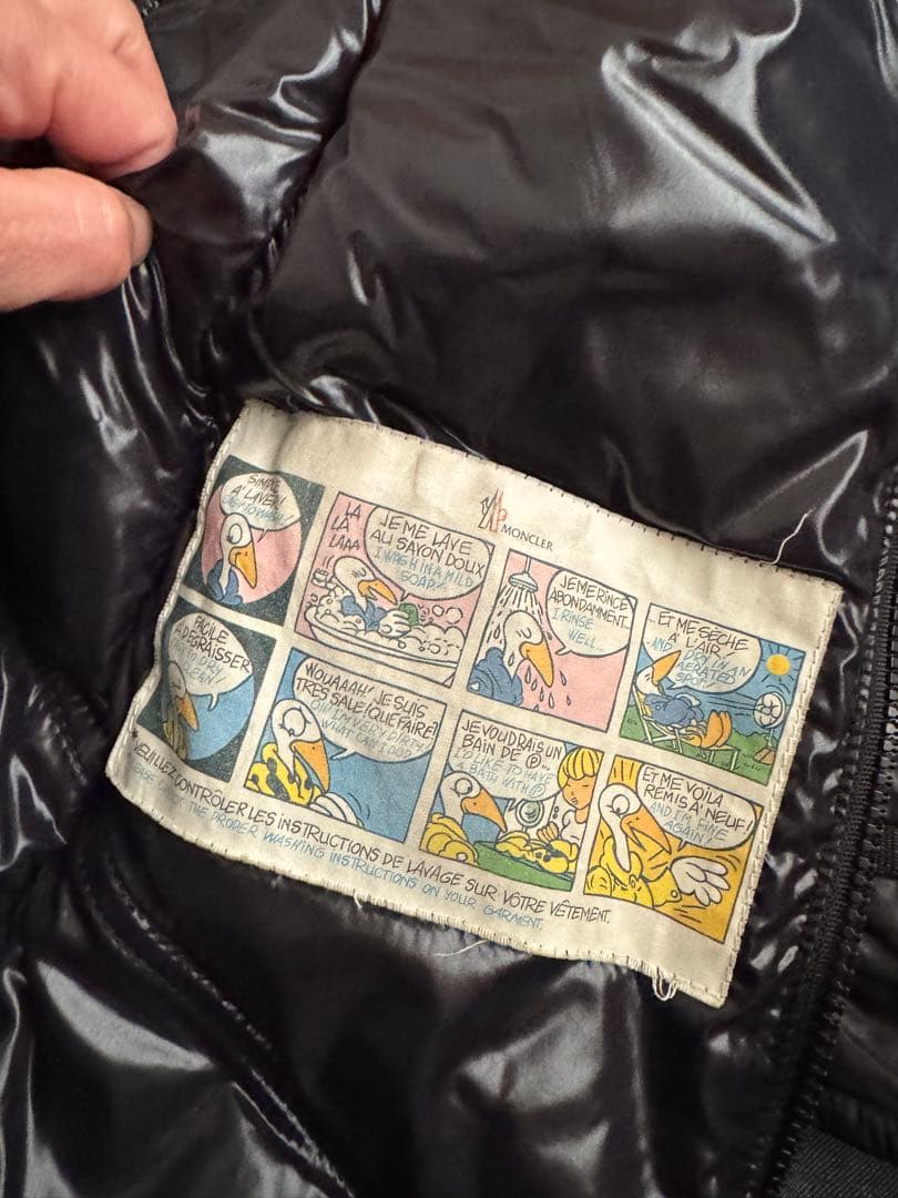 【美品】MONCLER モンクレダウンコート ダウンジャケット ブラック