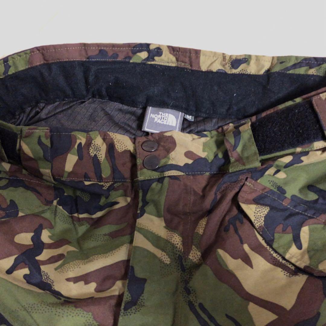 レア物□THE NORTH FACE ノースフェイス 迷彩 スノーボードウェア