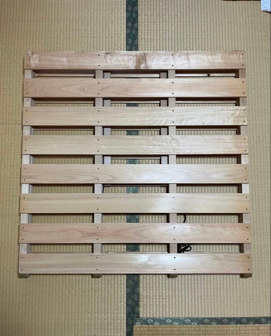 【シングルサイズ】国産ひのき製　布団干し機能付きすのこベッド