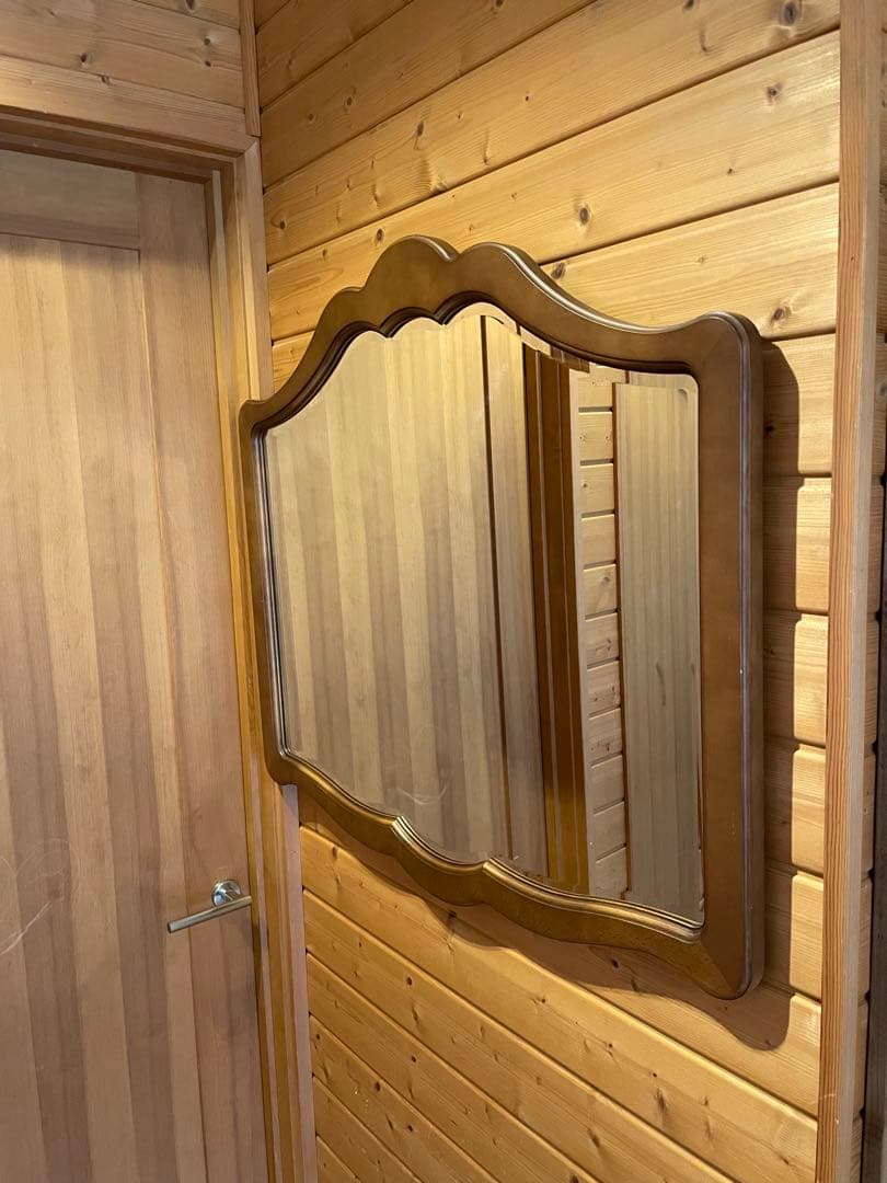 美品　カリモク　karimoku コロニアルシリーズ　壁掛けミラー