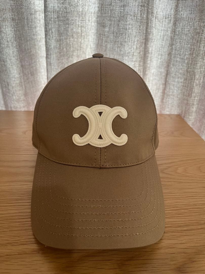 【美品】セリーヌ トリオンフ ベースボールキャップ グレージュ Lサイズ