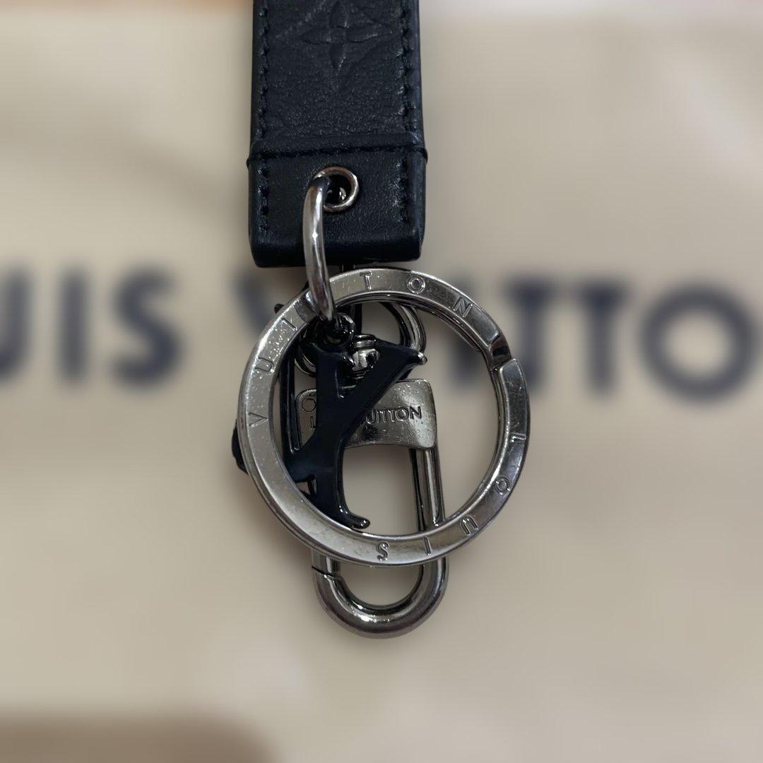 Louis Vuitton ブラックレザー キーホルダー