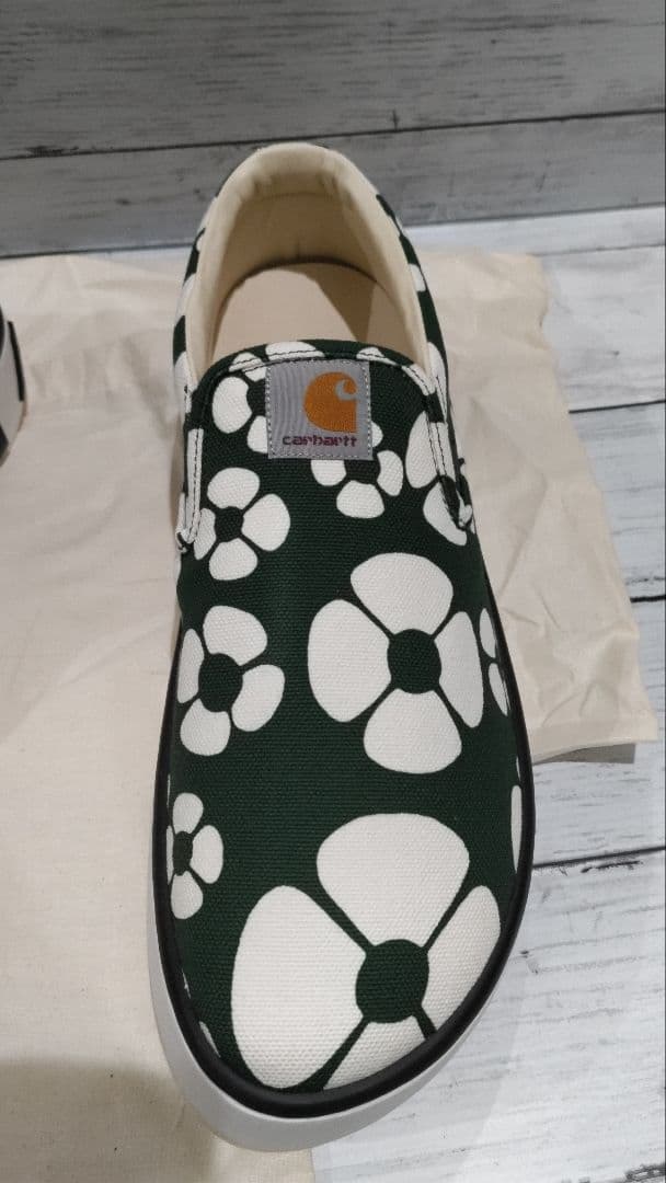 あ*む様 定価9.7万 新品 MARNI × CARHARTT WIP スリッポ