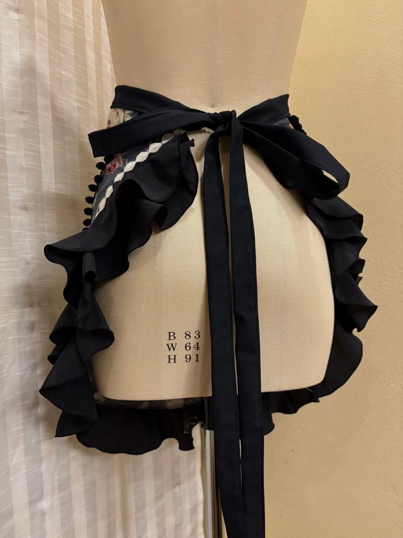 SKC　エプロン　グレーピンクバラ柄　シージョ　黒白ドット　黒フリル