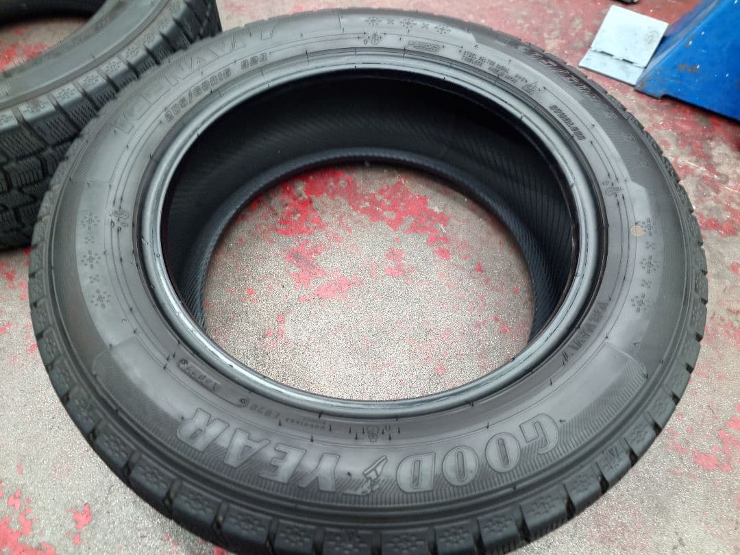 GOOD YEAR アイスナビ7 205/60R16 ステップワゴン等