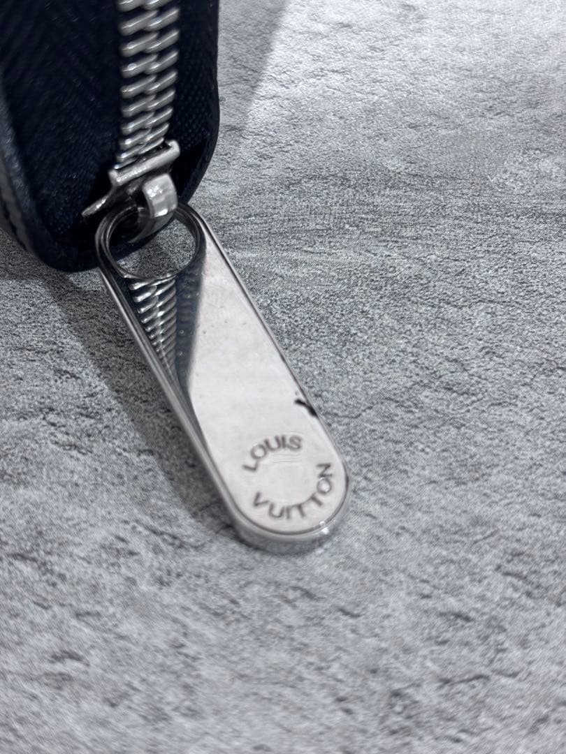 07.メンズ長財布 ルイヴィトン エピ ブラック ジッピーオーガナイザー