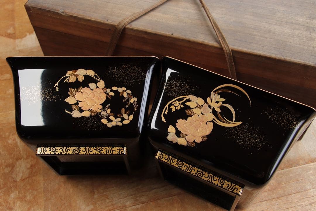 珍品　桃太郎蒔絵　盃洗　杯洗　一対　木箱　金蒔絵　木製漆器　時代物