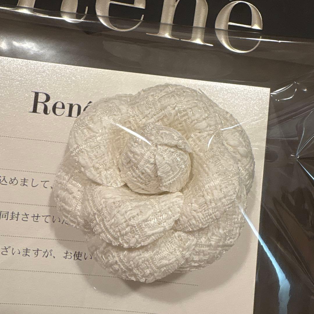 ルネ　ブラウス34（2025）※ノベルティブローチ