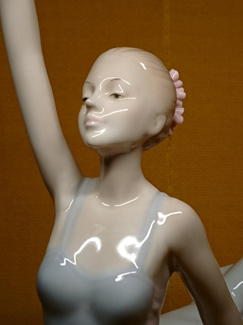 ヨーロッパ　人形　西洋美術　陶器　置物　インテリア　工芸品　美術品　A3010