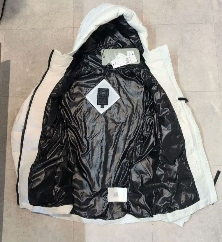 【未使用】カナダグース ABBOTTHOODY BLACK LABEL