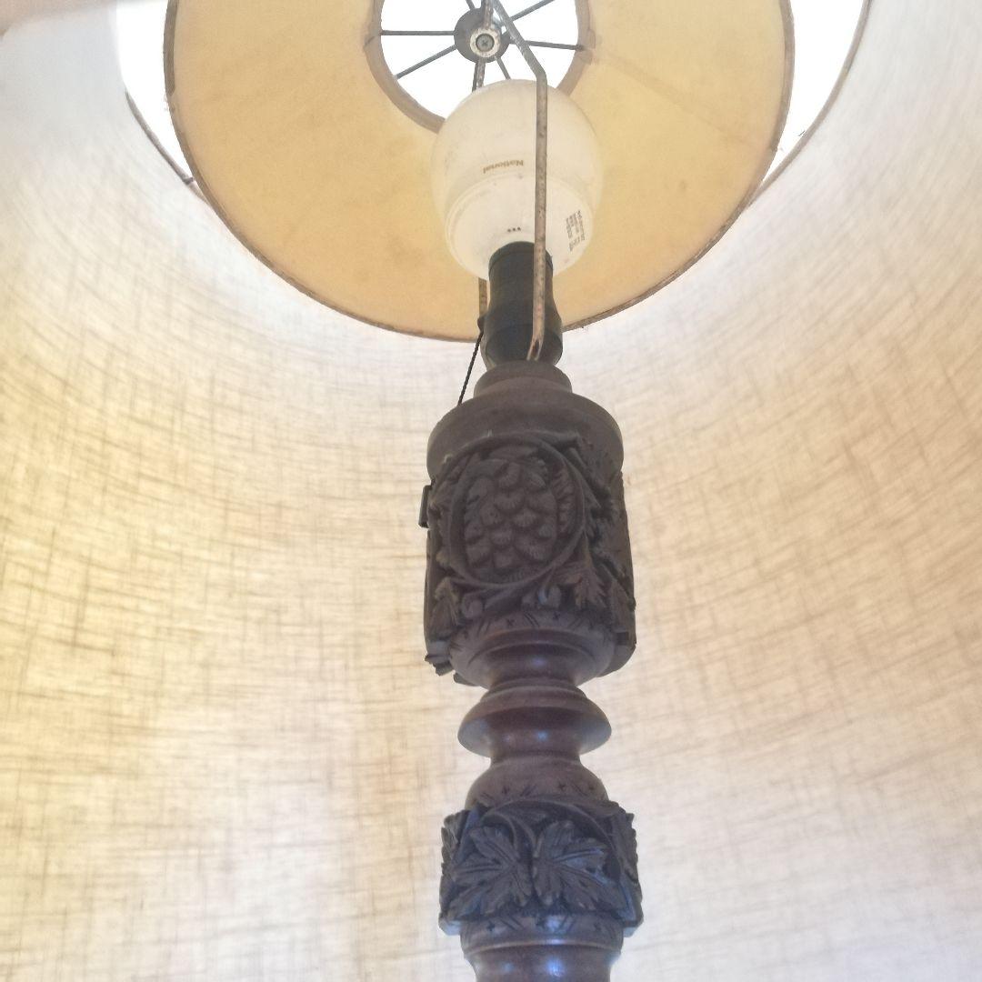 ◇特大　木彫　アンティーク　フロアスタンド　フロアライト