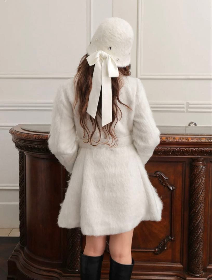 M me eme Shaggy belted coat コート　エムミーエメ 白