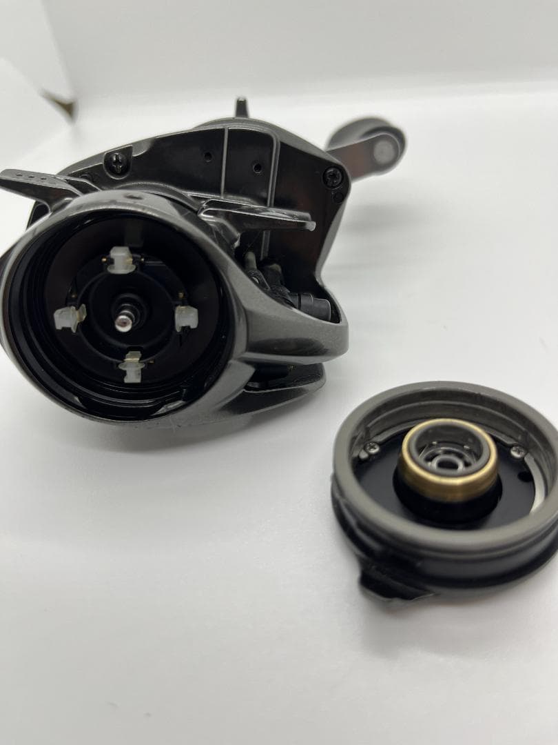 シマノ 20 メタニウム HG 右巻き ベイトリール