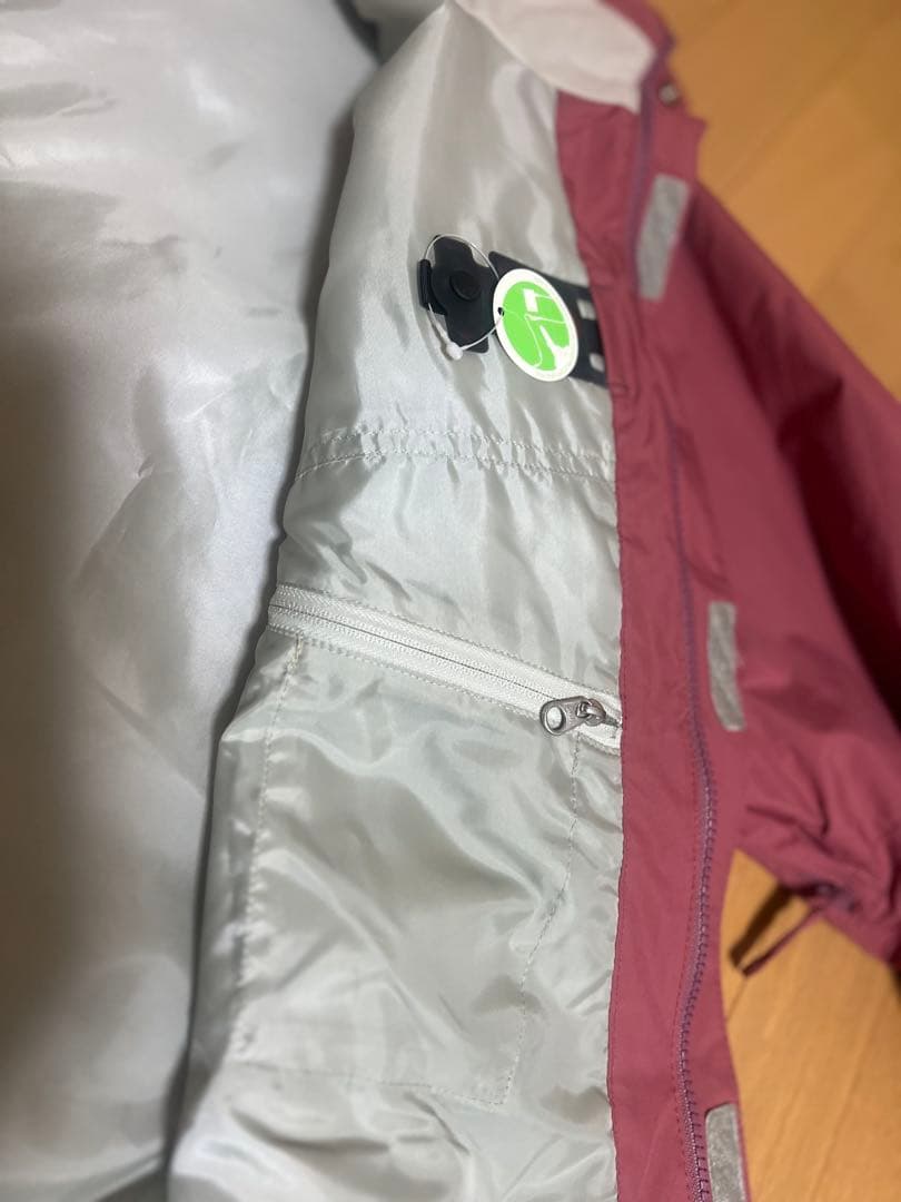 新品未使用 DESCENTE スノーボードスキーウェア Lsize