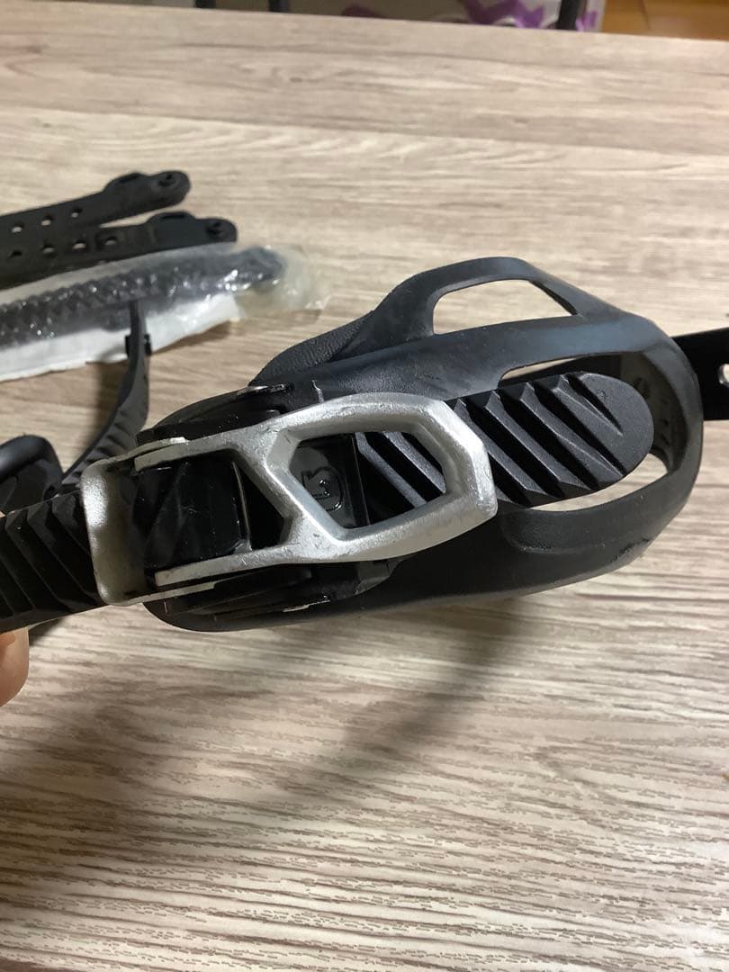 Burton Genesis トゥストラップ　メンズMサイズ