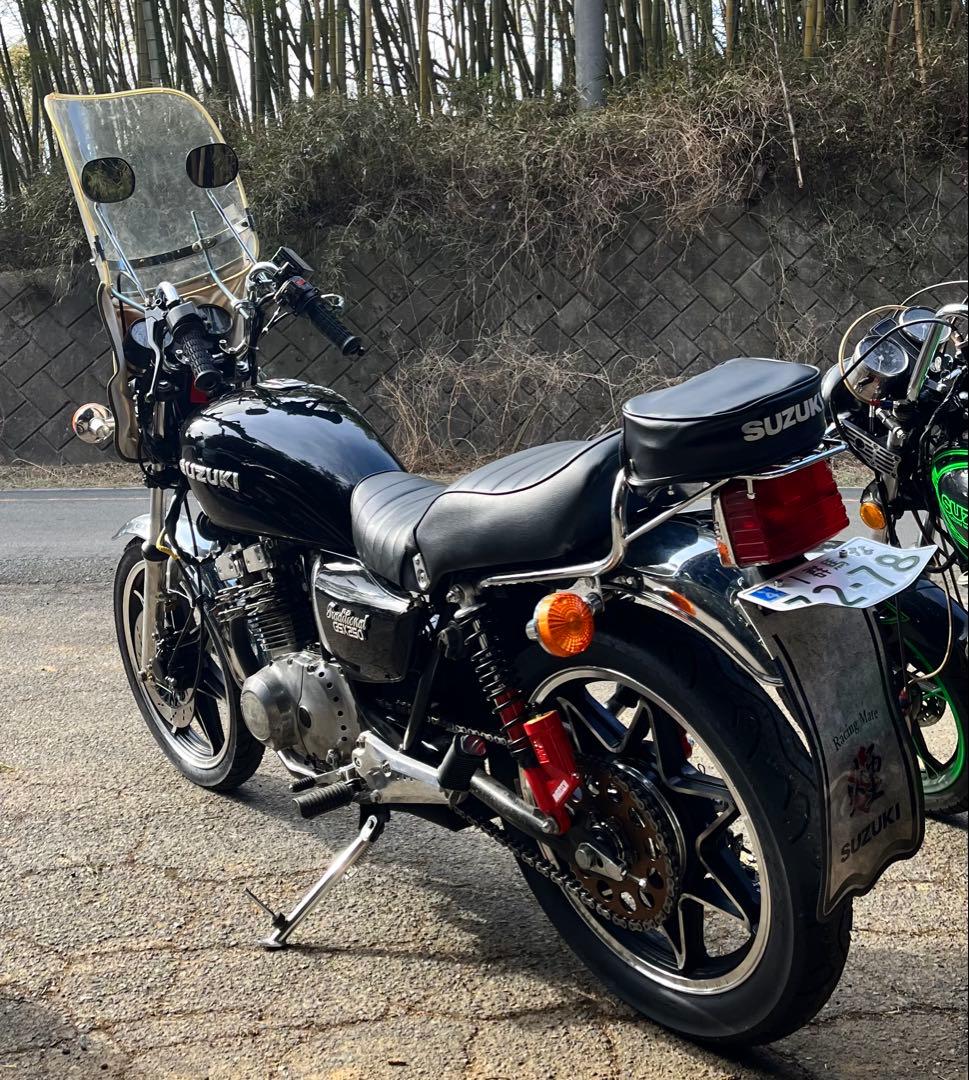 nam 白.煙SUZUKI フェンダーフラップ