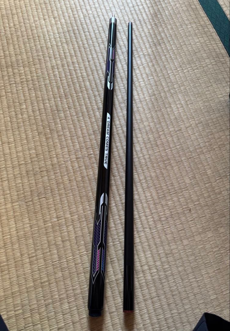 ビリヤードキュー　カーボン