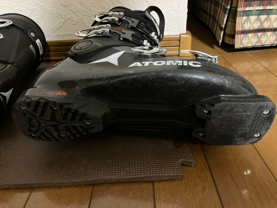 ATOMIC アトミック　スキーブーツ 29〜29.5cm 足幅広め 　保温性高