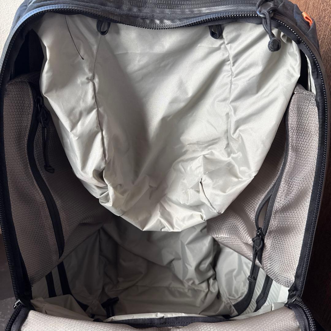 MYSTERY RANCH ミッションウィリー　40L 廃盤品