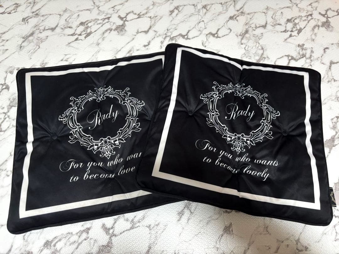 rady レディー　カー用品　座布団　クッション　ホテルシリーズ