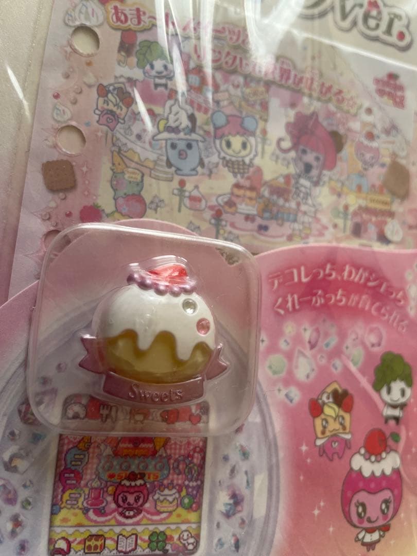 たまデコピアス ベリースイーツver