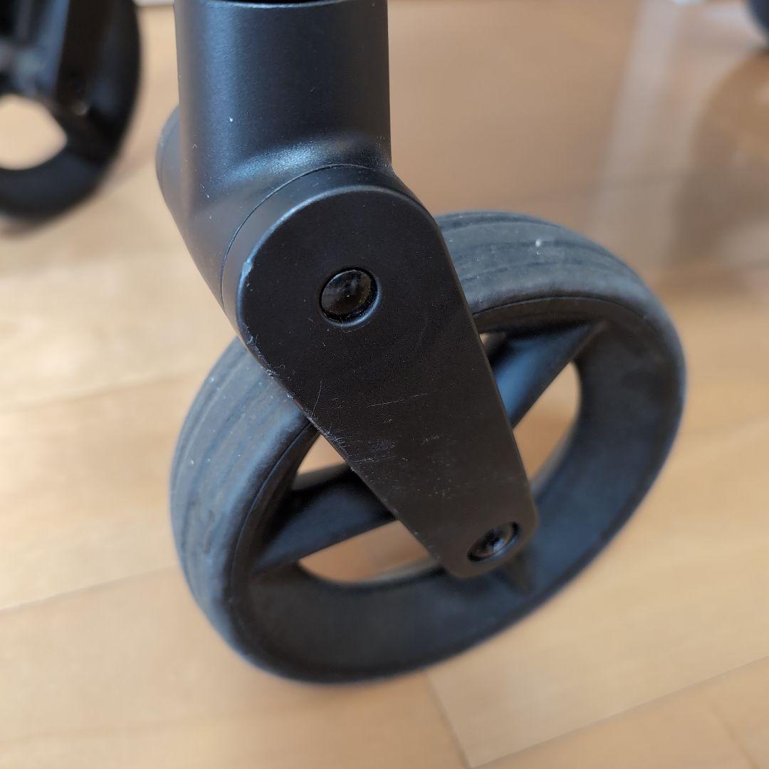 美品 メーカー保証期間内 Aprica LuceFree ルーチェフリー