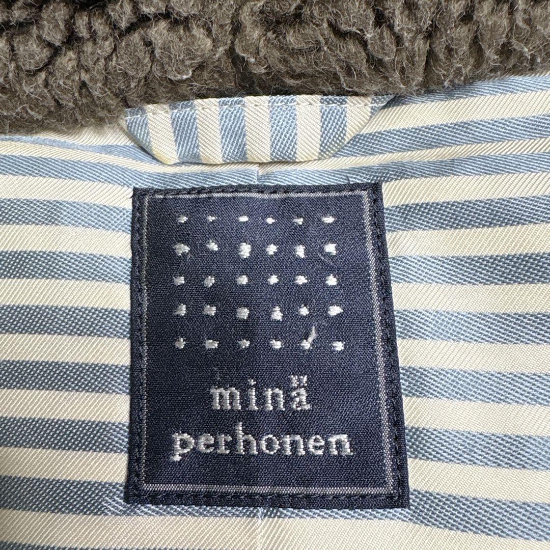 ミナぺルホネン ダウンベスト　タンバリン刺繍　Mサイズ　タグ付き