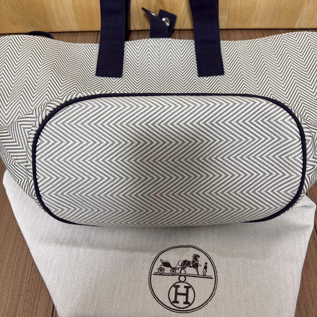 ＨERMESヘリンボーン柄トートバッグ ポテチです