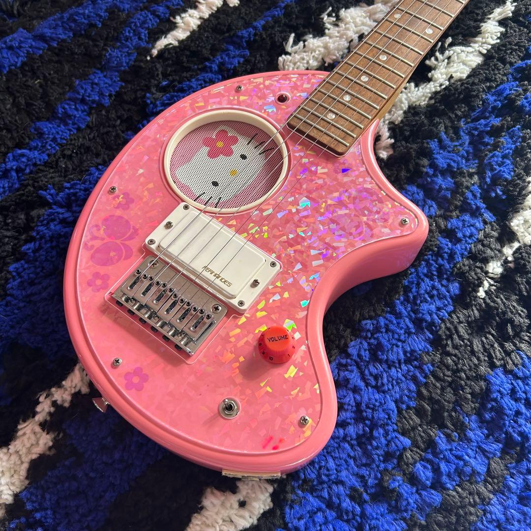 Fernandes ZO-3HK サンリオコラボモデル ハローキティ