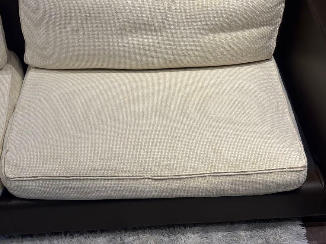 カトリーヌ・メミ　ルーデトゥルノン　カッシーナ　2人掛けエクストラワイド　IR