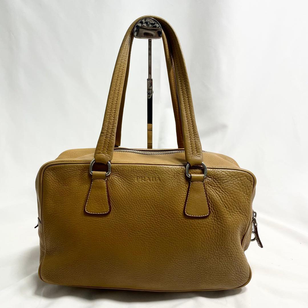 プラダ ボストンバッグ レザー ロゴ 型押し シボ革 大容量 A4可 茶色