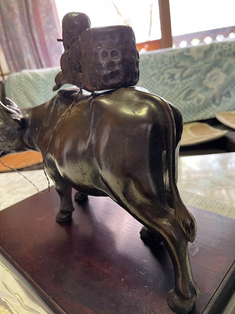 アンティーク品/立牛童子高岡銅器 台座付き送料無料（擦れや籠サビあり）⭐️大特価中