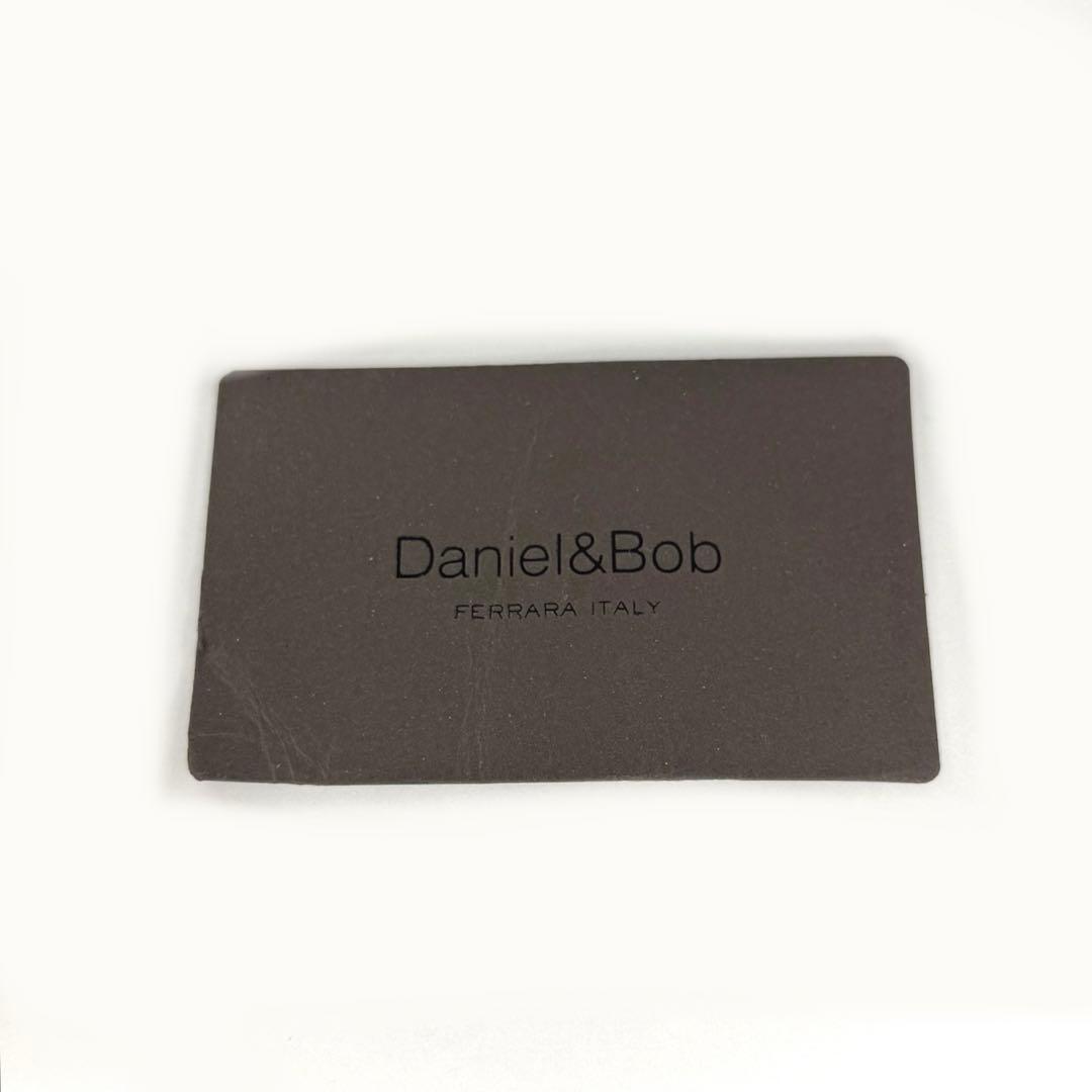 【極美品】ダニエル&ボブ シュリンクレザー ネックウォレット 現行販売品