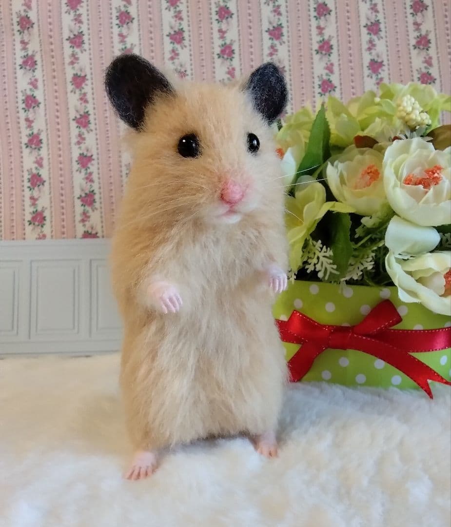 羊毛フェルト　キンクマハムスター