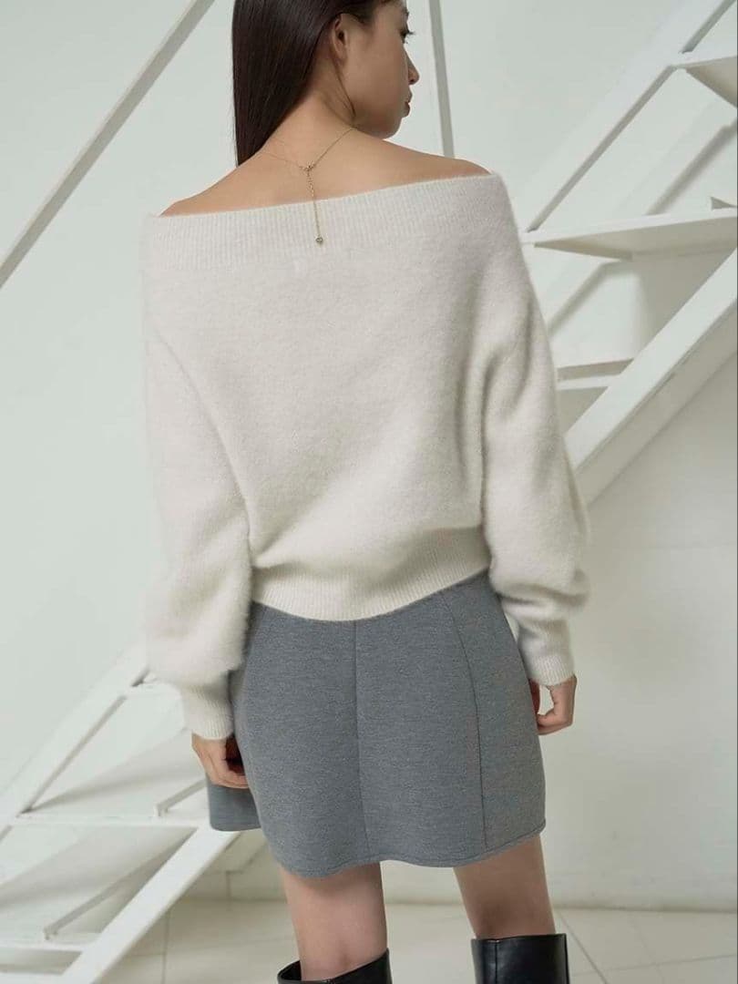【美品】フォックスアルパカオフショルプルオーバー SNIDEL